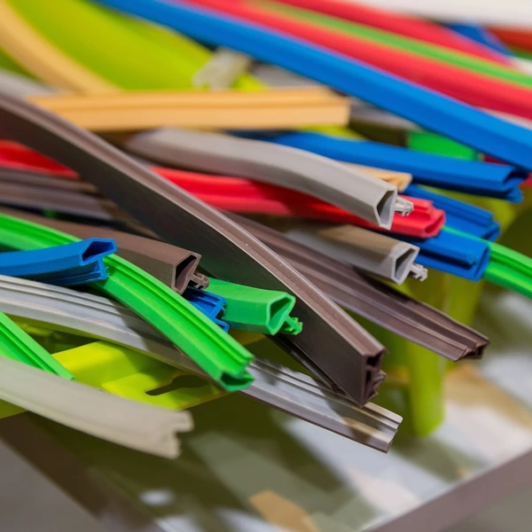 Custom Plastic Extrusion Services